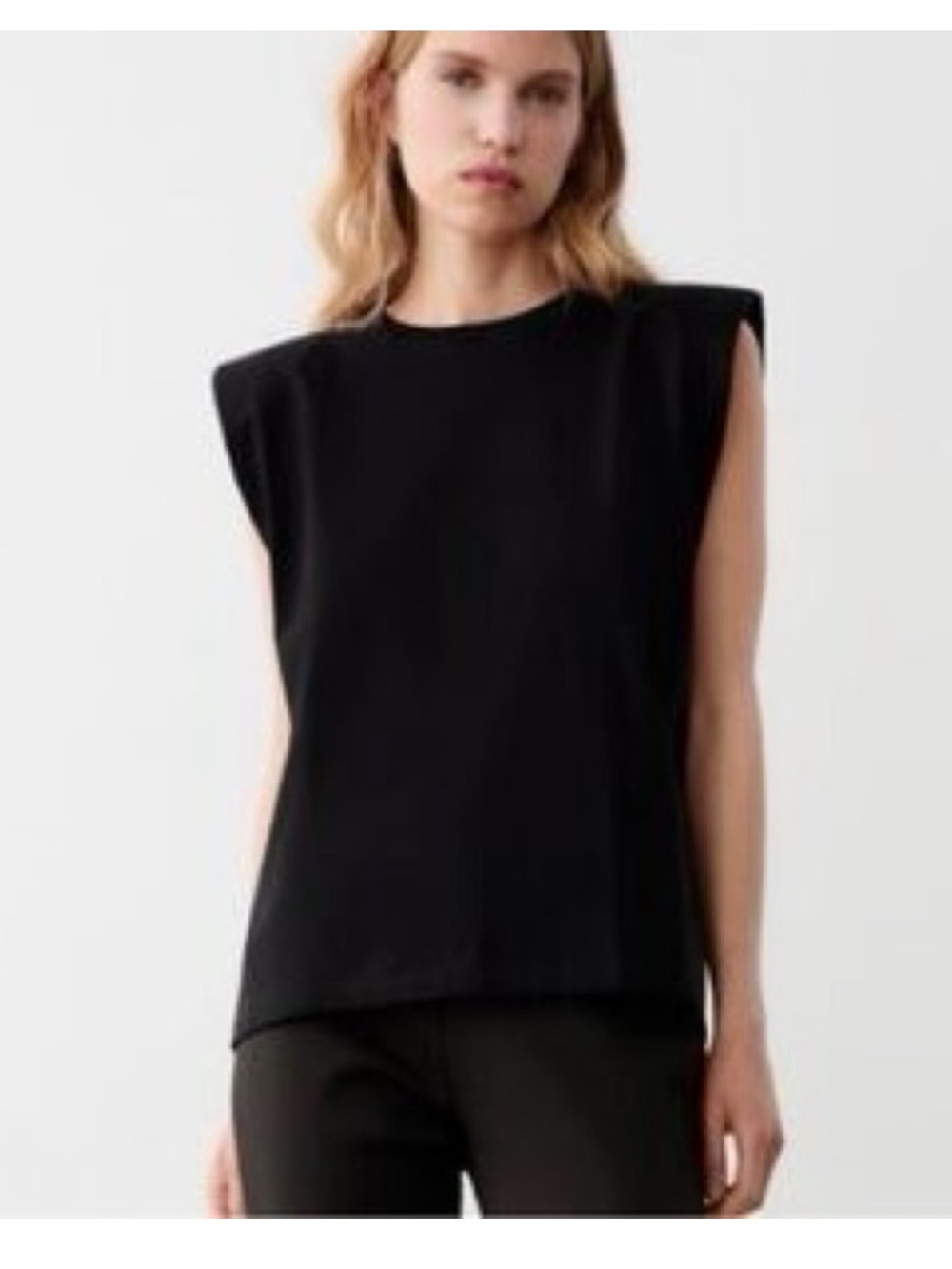 ZARA Shoulder Pad Sleeveless Muscle Tank Basic Black Size Medium